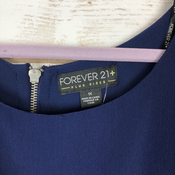 Forever 21 Plus Navy Jumpsuit - Picture 2 of 6